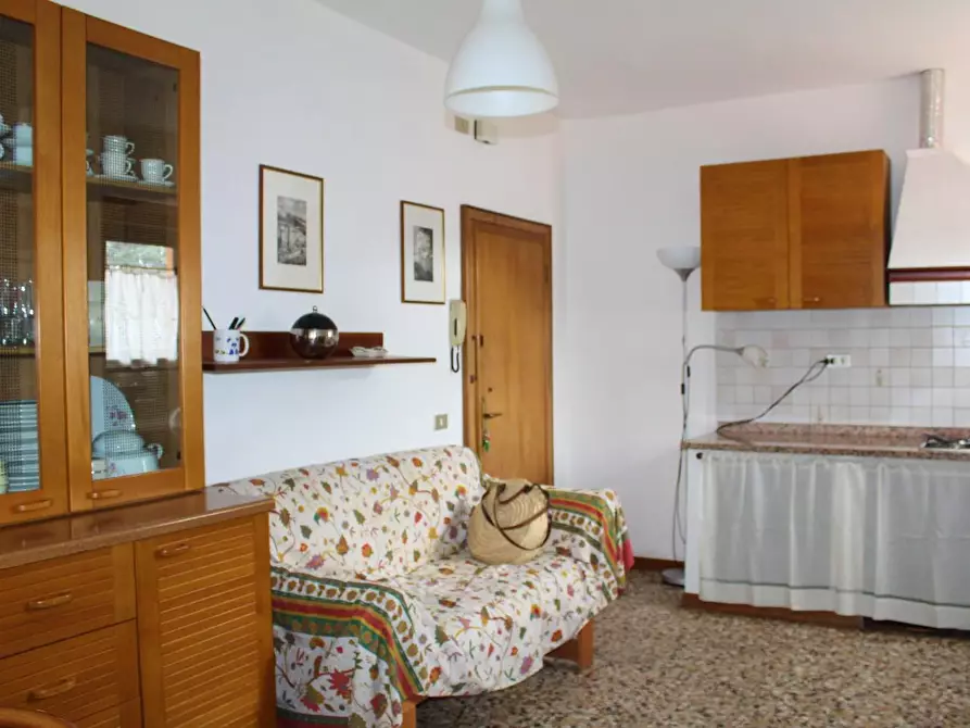 Immagine 1 di Appartamento in vendita  a Buti