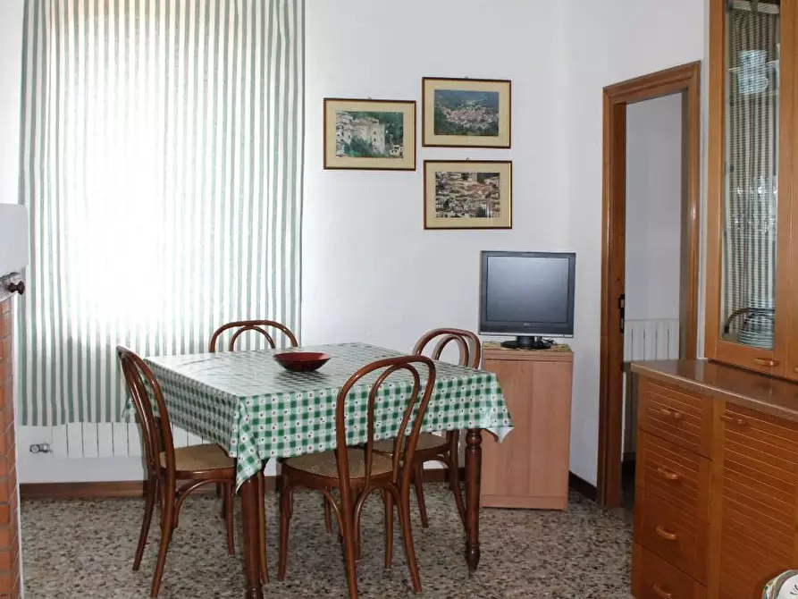 Immagine 5 di Appartamento in vendita  a Buti