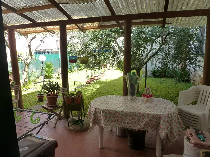 Immagine 7 di Appartamento in vendita  a Pontedera