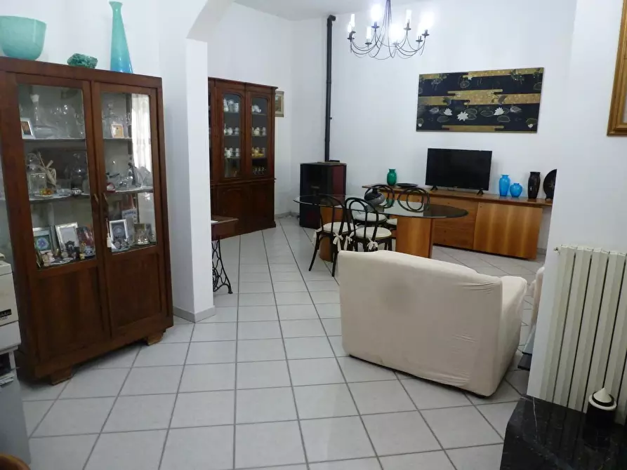 Immagine 4 di Appartamento in vendita  a Pontedera