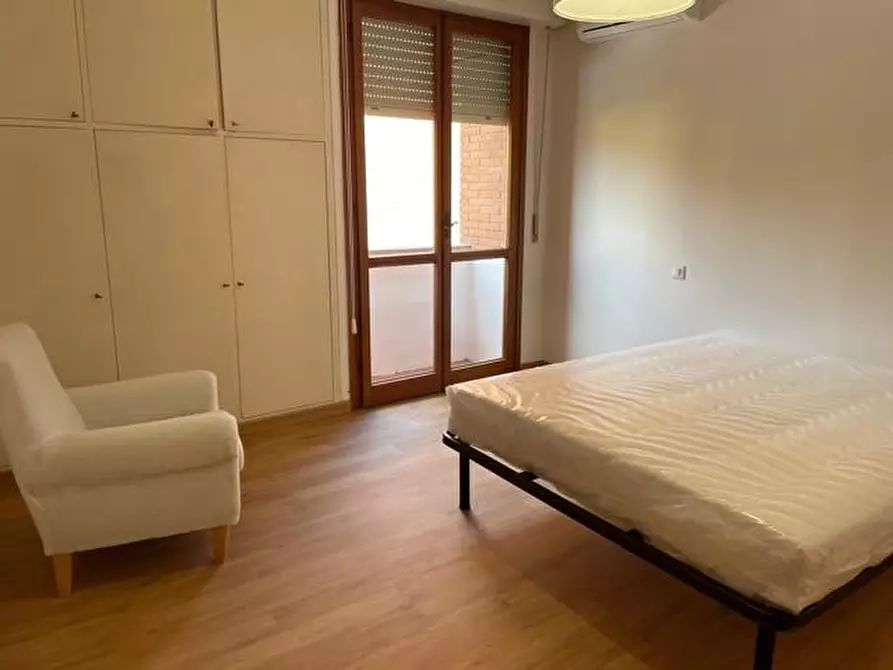 Immagine 22 di Appartamento in vendita  a Pisa