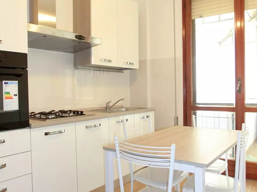 Immagine 3 di Appartamento in affitto  a Pisa