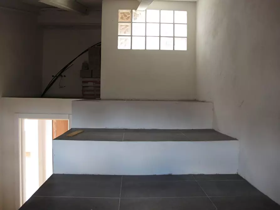 Immagine 22 di Appartamento in vendita  a Empoli