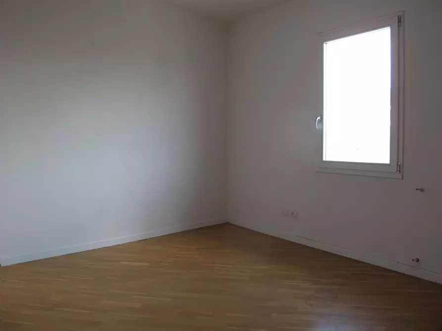 Immagine 13 di Appartamento in vendita  a Empoli