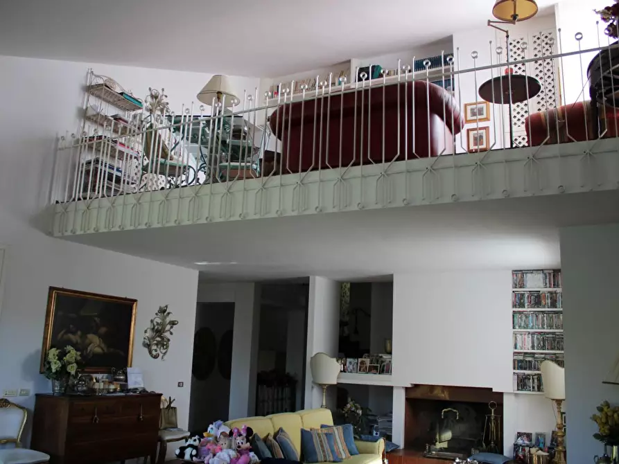 Immagine 7 di Villa in vendita  a Ponsacco