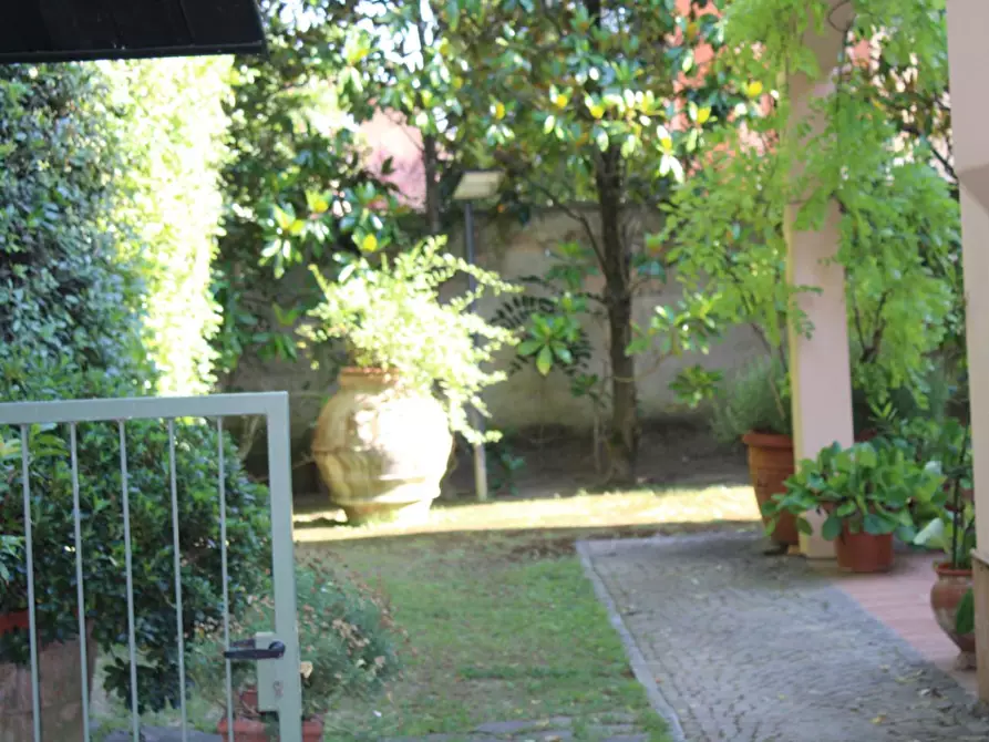 Immagine 65 di Villa in vendita  a Ponsacco