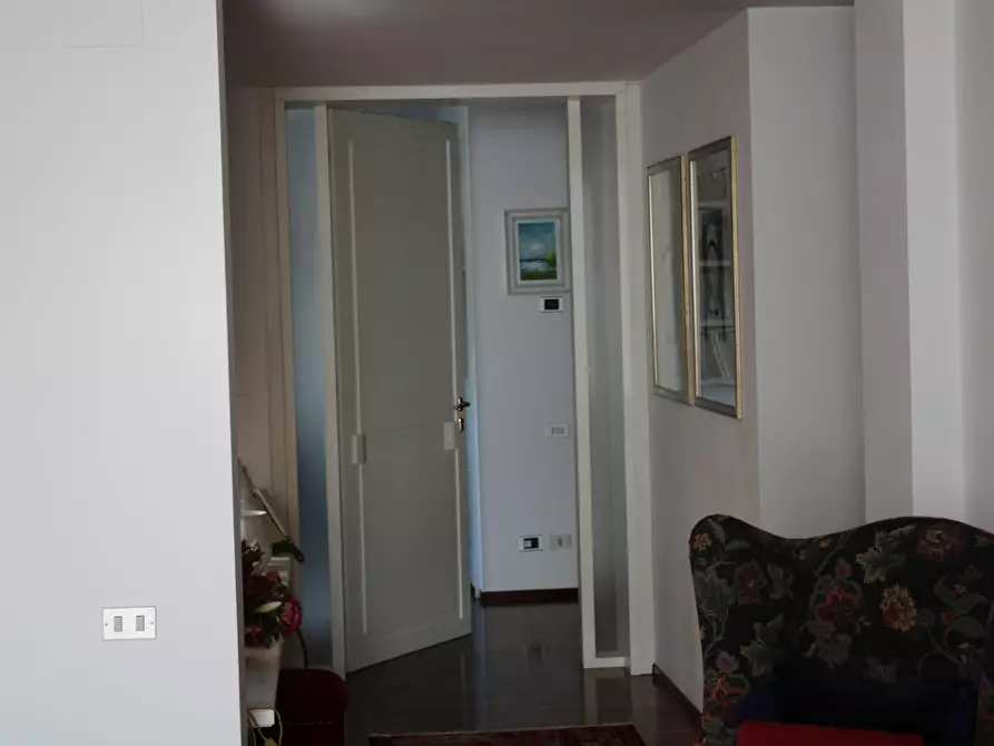 Immagine 50 di Villa in vendita  a Ponsacco