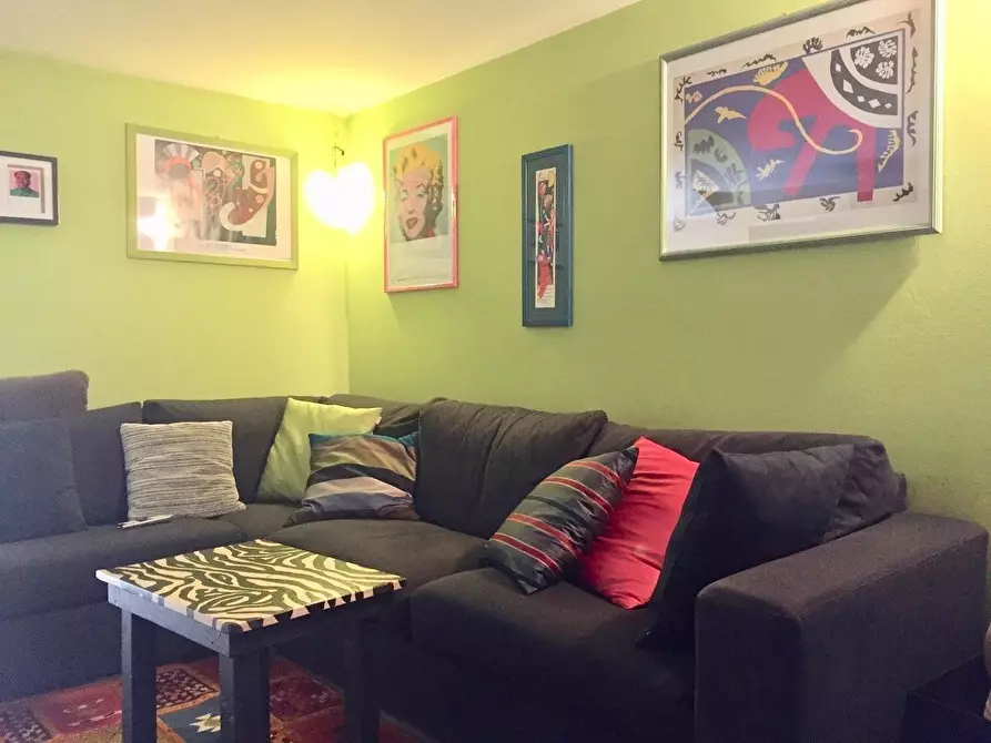 Immagine 10 di Appartamento in vendita  a Massa