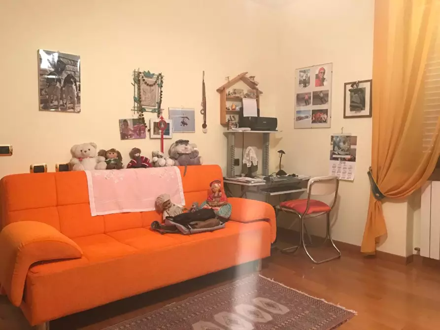 Immagine 14 di Villa in vendita  a Asciano