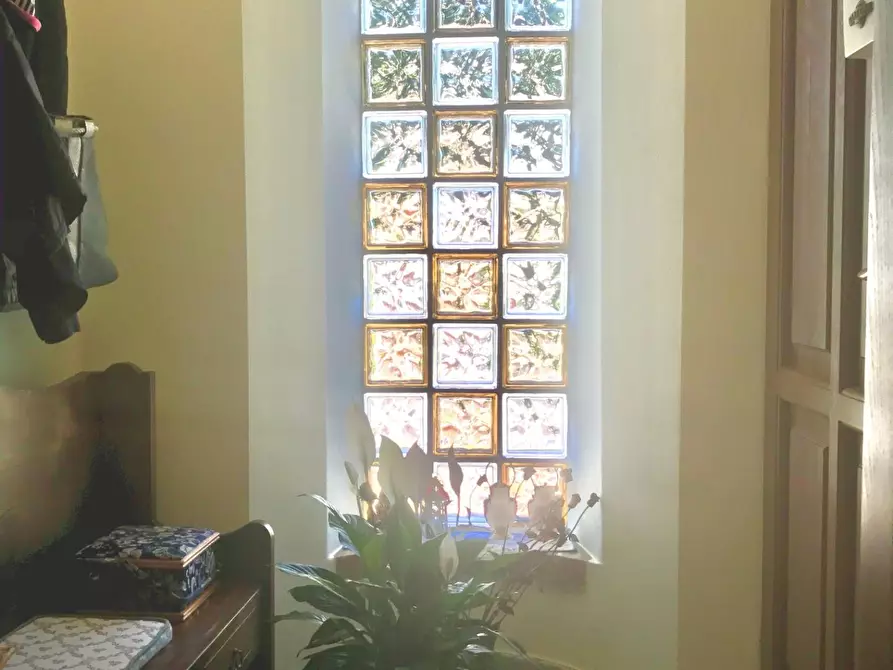 Immagine 12 di Villa in vendita  a Asciano