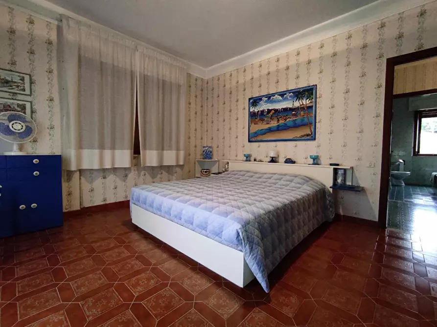 Immagine 27 di Villa in vendita  a Castelnuovo Magra