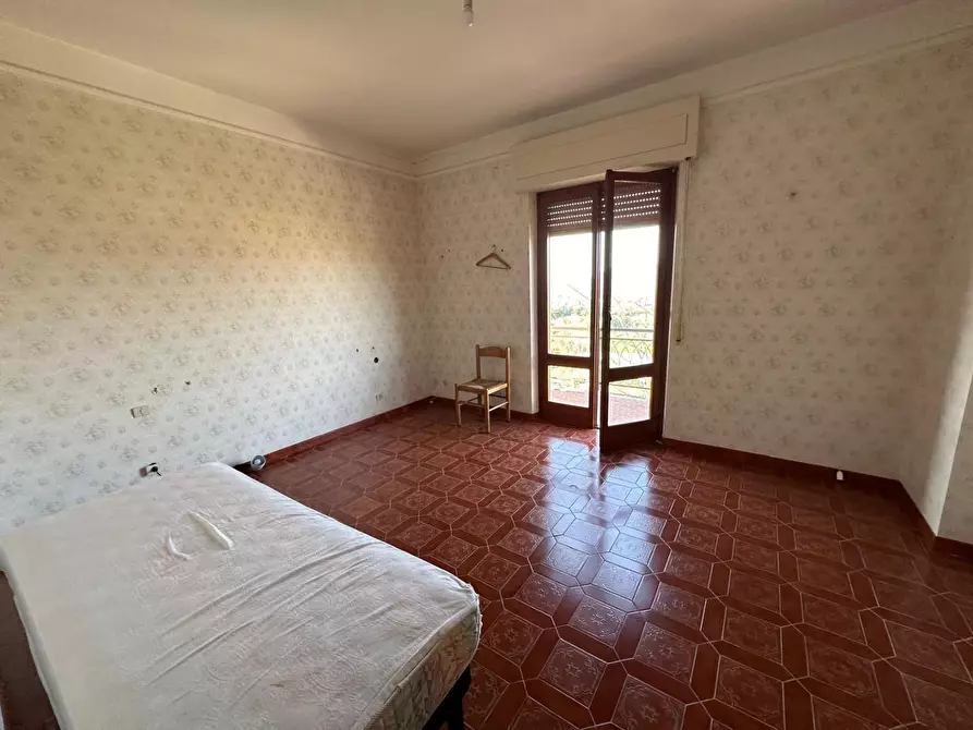 Immagine 46 di Villa in vendita  a Castelnuovo Magra