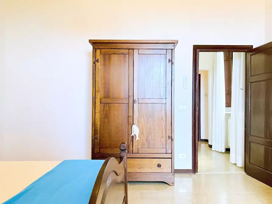 Immagine 27 di Villa in vendita  a Massarosa