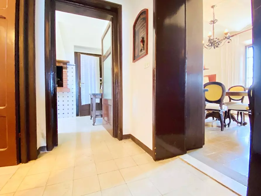 Immagine 11 di Villa in vendita  a Massarosa