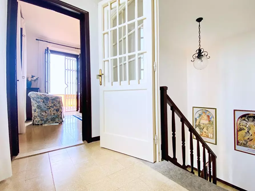 Immagine 22 di Villa in vendita  a Massarosa