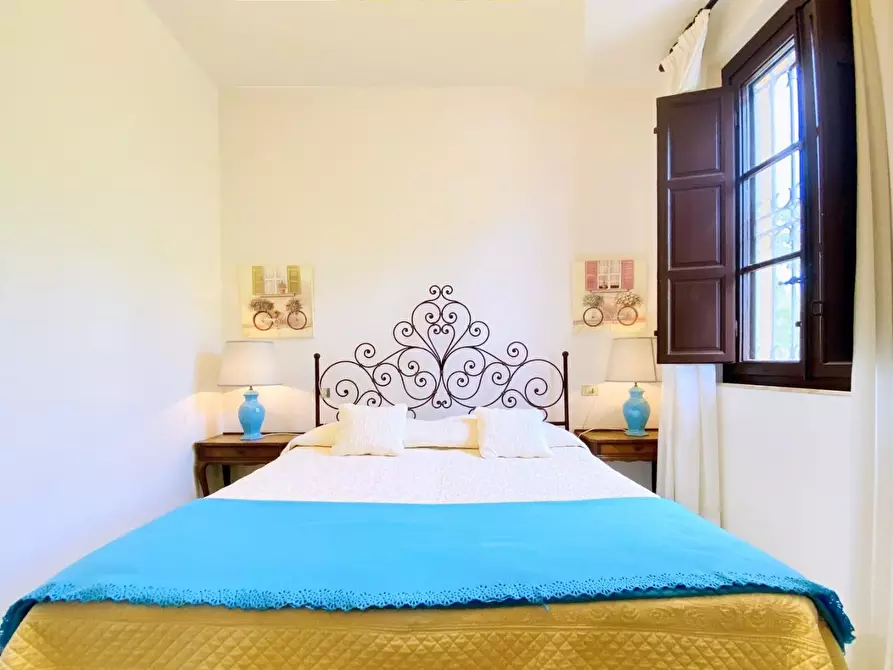 Immagine 39 di Villa in vendita  a Massarosa