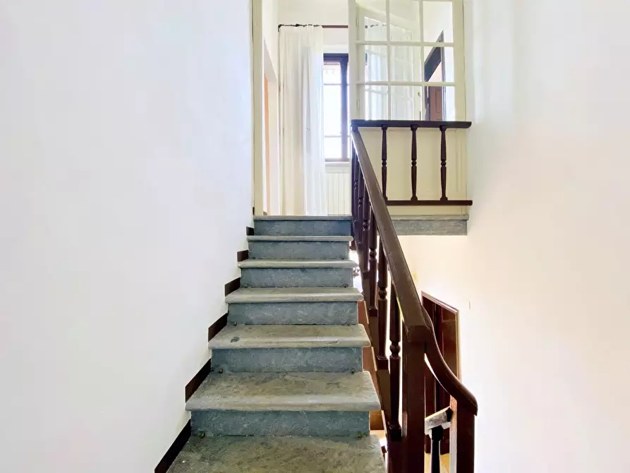 Immagine 21 di Villa in vendita  a Massarosa