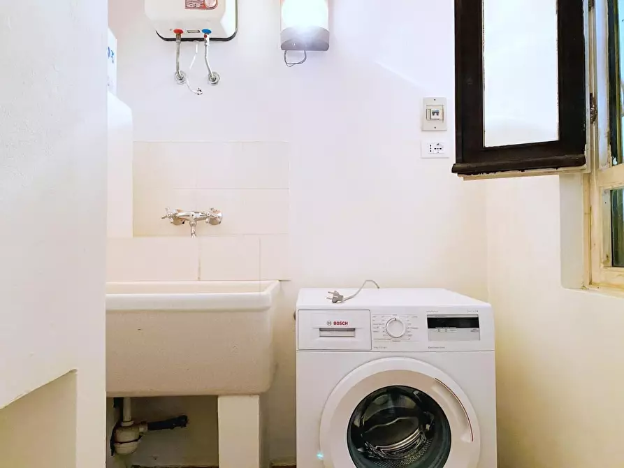 Immagine 16 di Villa in vendita  a Massarosa