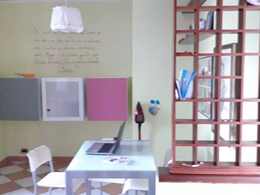 Immagine 2 di Appartamento in vendita  a Pisa