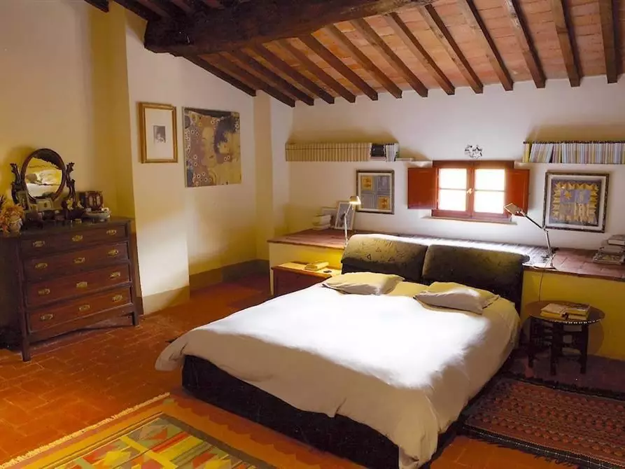 Immagine 9 di Rustico / casale in vendita  a San Giuliano Terme