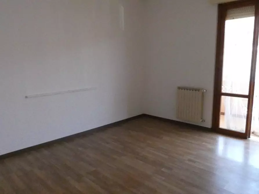 Immagine 6 di Appartamento in vendita  a Rosignano Marittimo