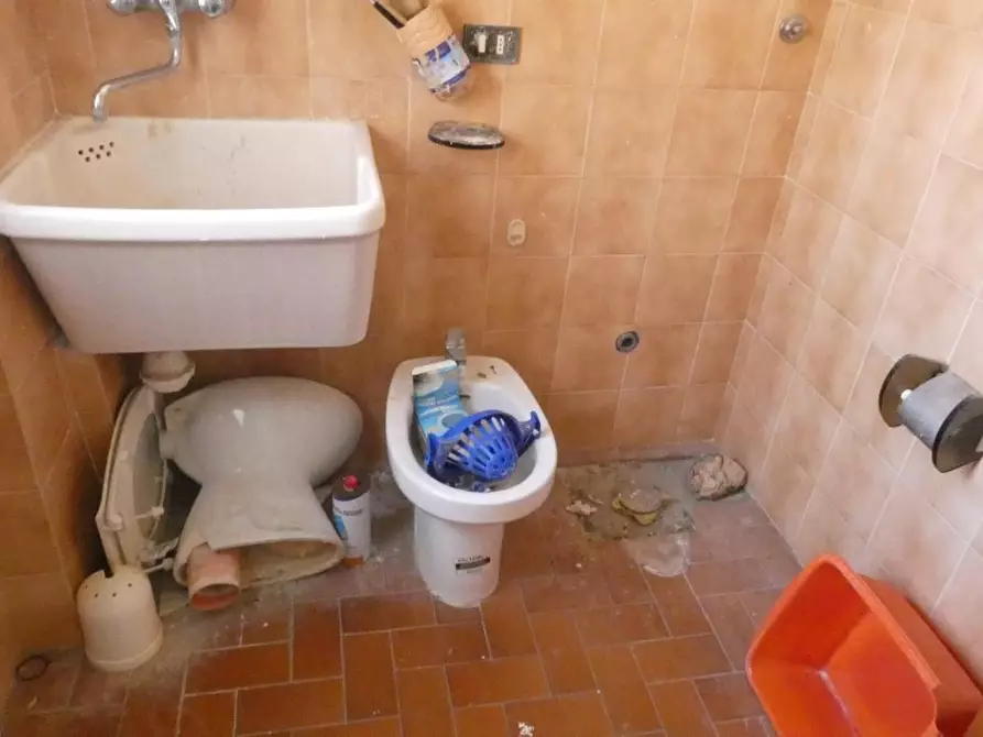 Immagine 22 di Appartamento in vendita  a Rosignano Marittimo
