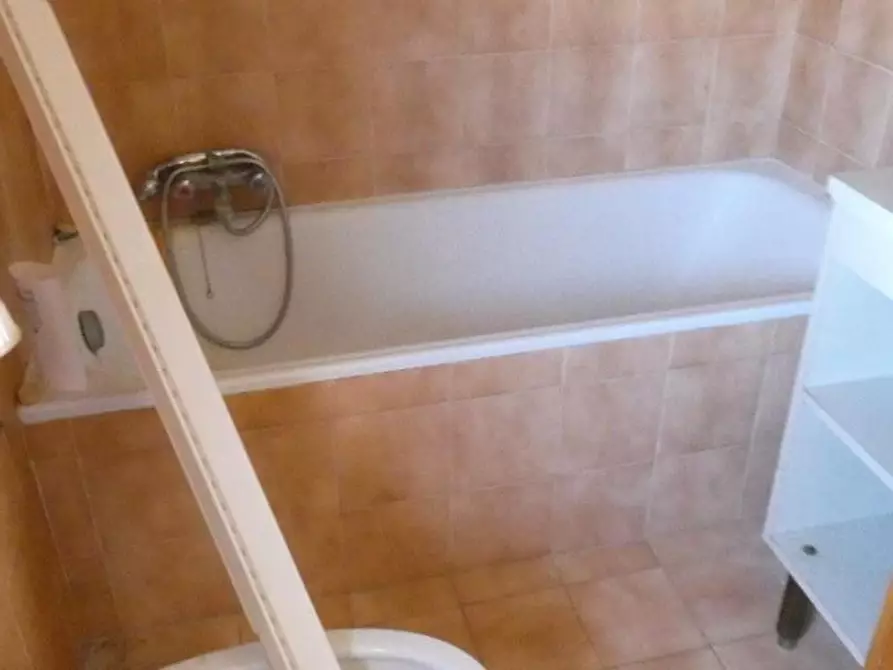Immagine 23 di Appartamento in vendita  a Rosignano Marittimo