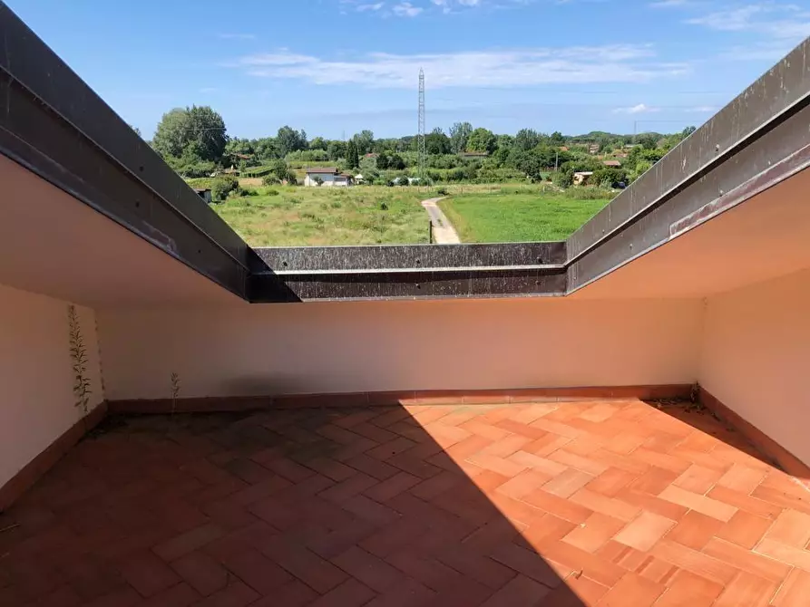 Immagine 24 di Casa trifamiliare in vendita  a Montignoso