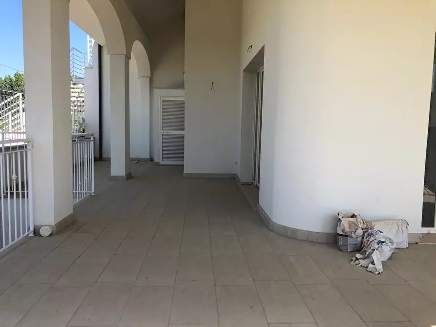 Immagine 5 di Casa trifamiliare in vendita  a Montignoso