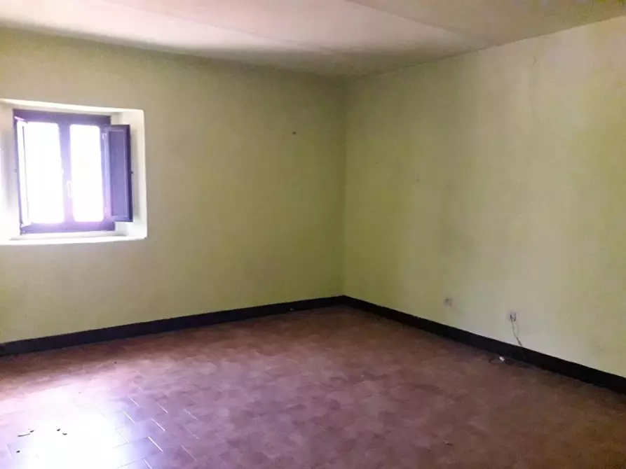 Immagine 13 di Rustico / casale in vendita  a Comano