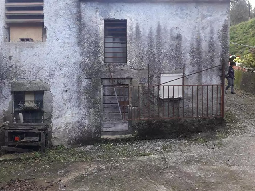 Immagine 22 di Rustico / casale in vendita  a Fivizzano