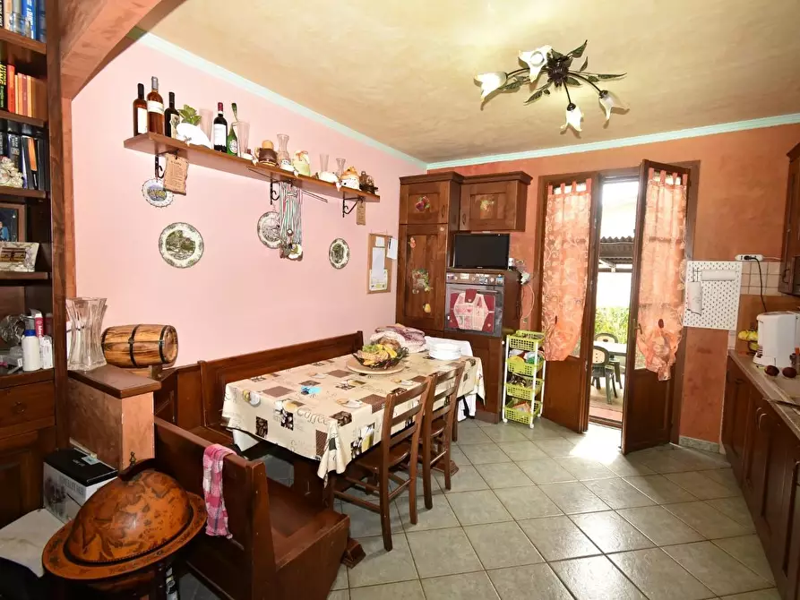 Immagine 7 di Casa bifamiliare in vendita  a Vecchiano