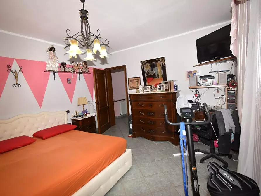 Immagine 13 di Casa bifamiliare in vendita  a Vecchiano