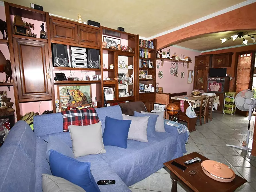 Immagine 4 di Casa bifamiliare in vendita  a Vecchiano