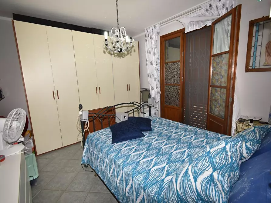 Immagine 14 di Casa bifamiliare in vendita  a Vecchiano