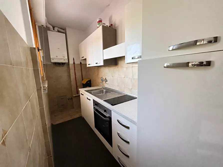 Immagine 3 di Appartamento in vendita  a Ortonovo