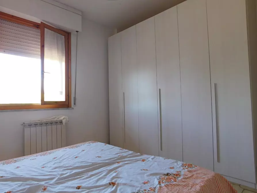 Immagine 12 di Appartamento in vendita  a Ortonovo