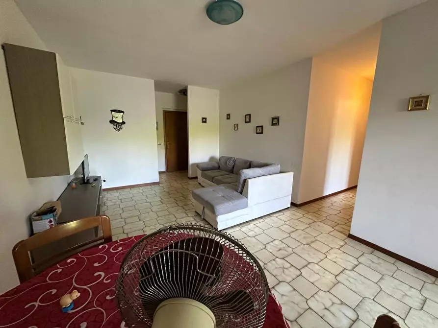 Immagine 7 di Appartamento in vendita  a Ortonovo