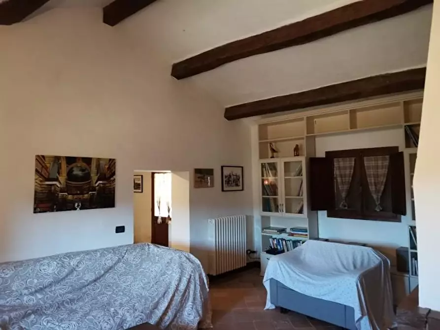 Immagine 30 di Casa colonica in vendita  a San Gimignano