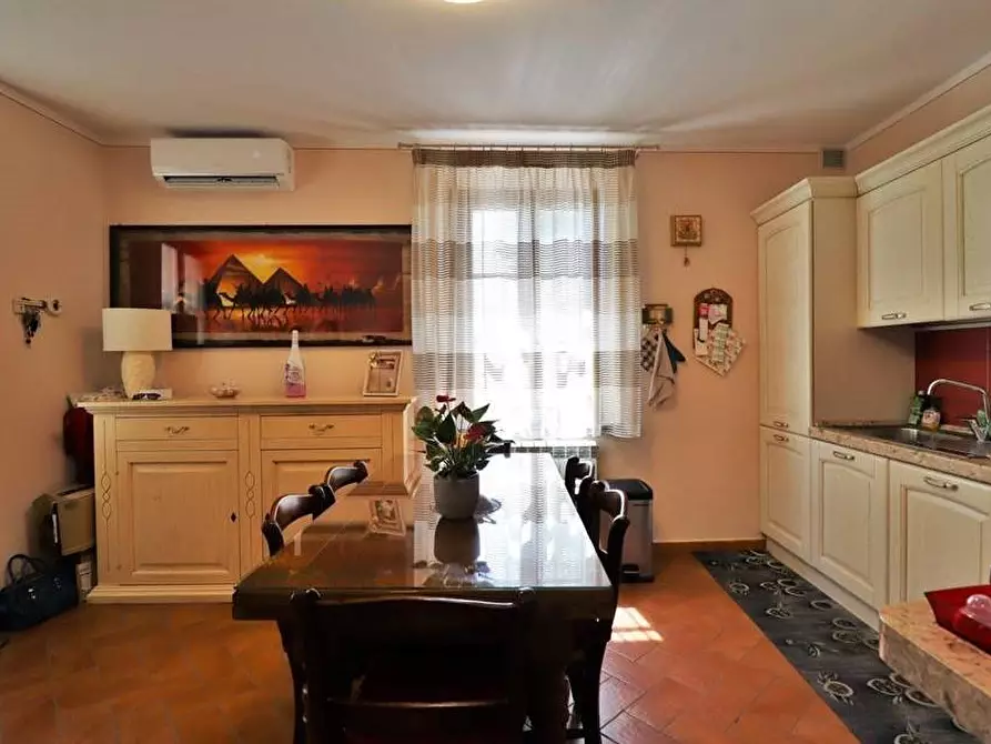 Immagine 18 di Terratetto in vendita  a Vecchiano