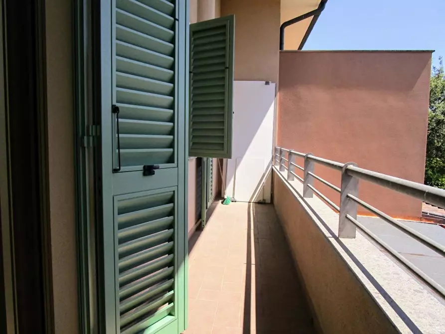 Immagine 17 di Appartamento in vendita  a Santa Croce Sull'arno