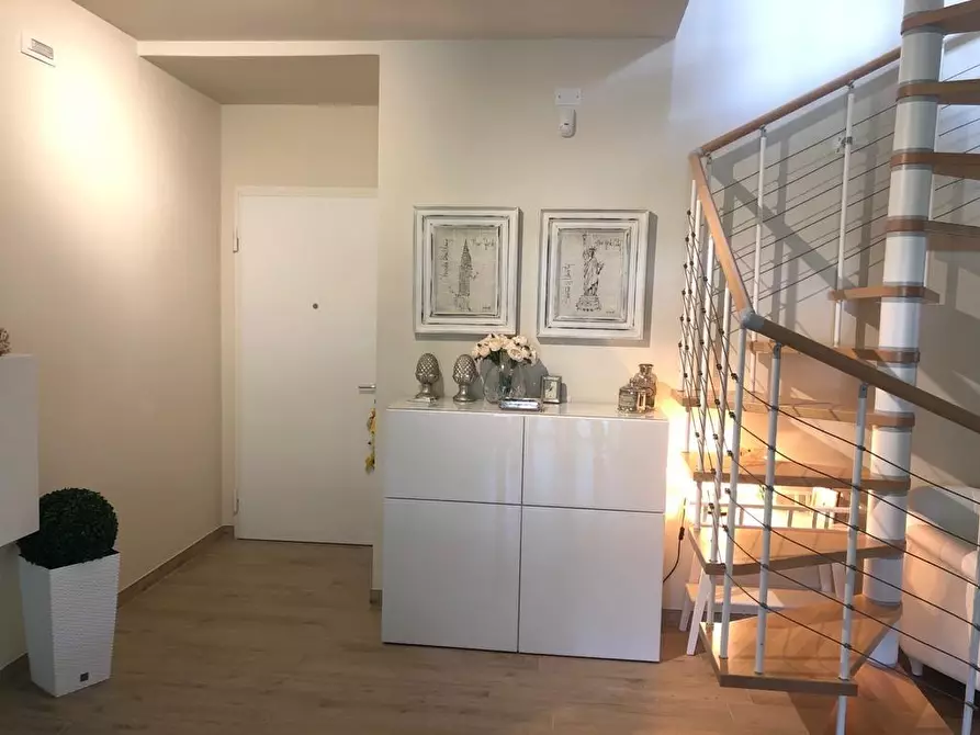 Immagine 28 di Appartamento in vendita  a Montignoso