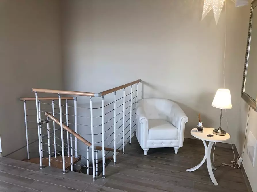 Immagine 17 di Appartamento in vendita  a Montignoso