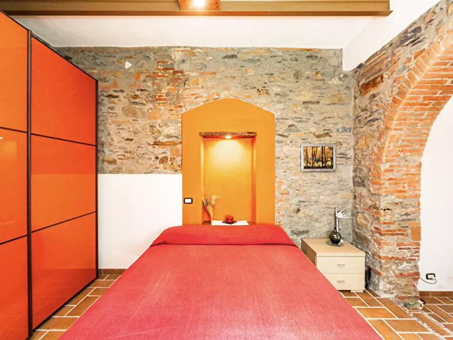 Immagine 30 di Rustico / casale in vendita  a Buti