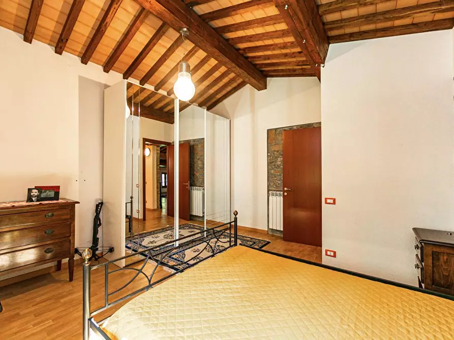 Immagine 39 di Rustico / casale in vendita  a Buti