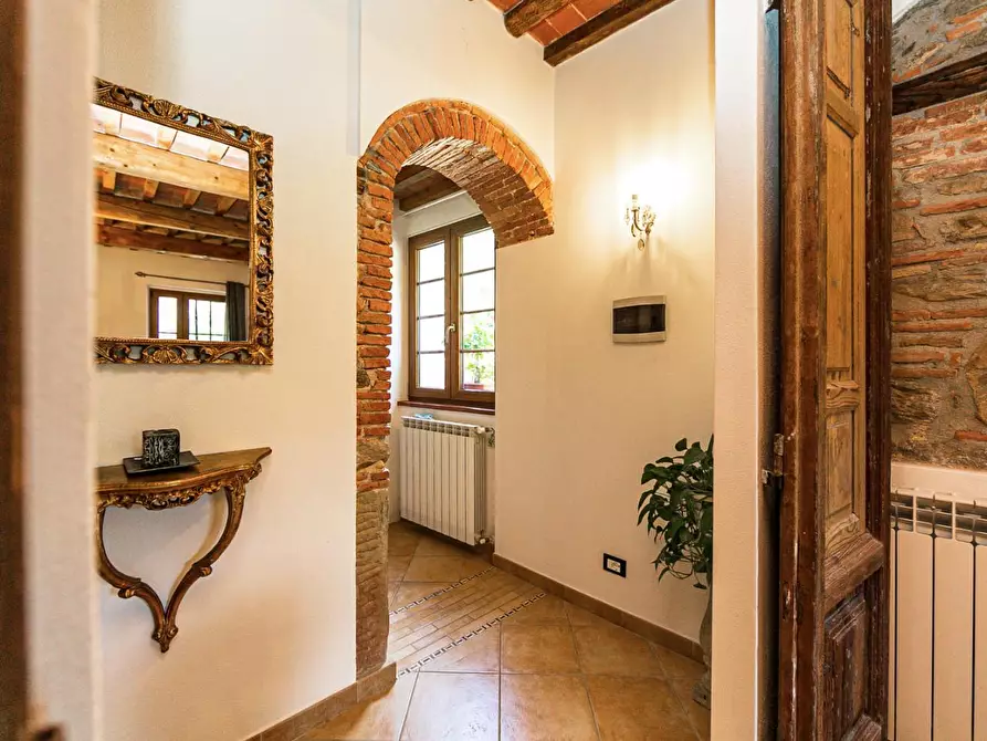 Immagine 87 di Rustico / casale in vendita  a Buti