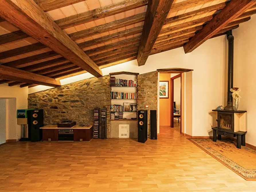 Immagine 56 di Rustico / casale in vendita  a Buti