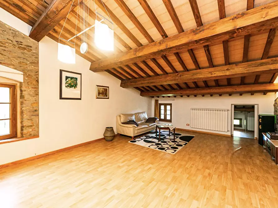 Immagine 50 di Rustico / casale in vendita  a Buti