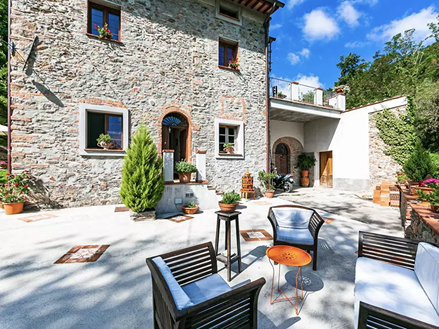 Immagine 12 di Rustico / casale in vendita  a Buti