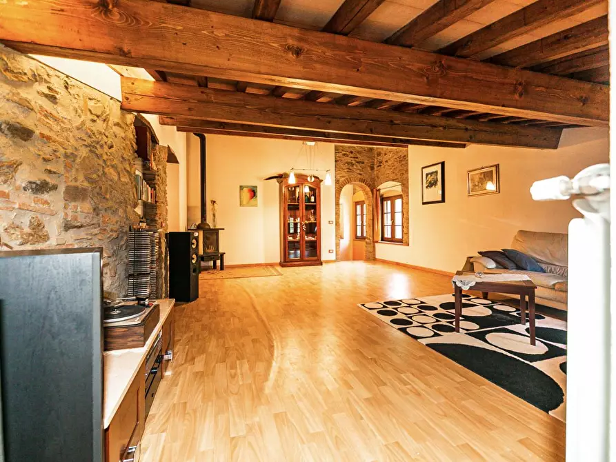 Immagine 57 di Rustico / casale in vendita  a Buti